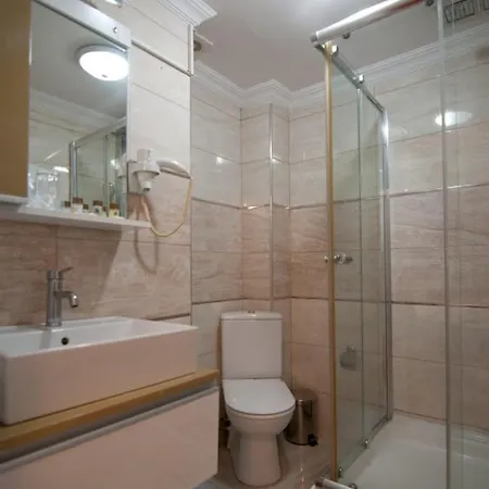 Genius Hotel Istanbul