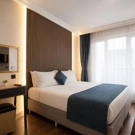Hotel Genius 3*