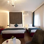 Hotel Genius